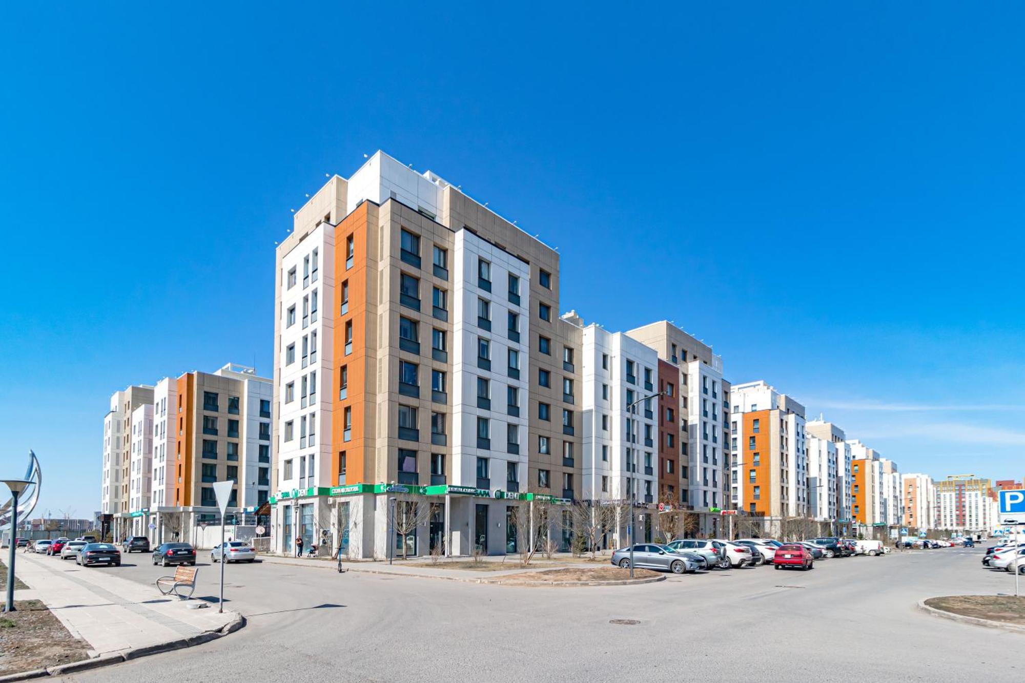 Просторная Квартира В Expo Boulevard Akmola Esterno foto